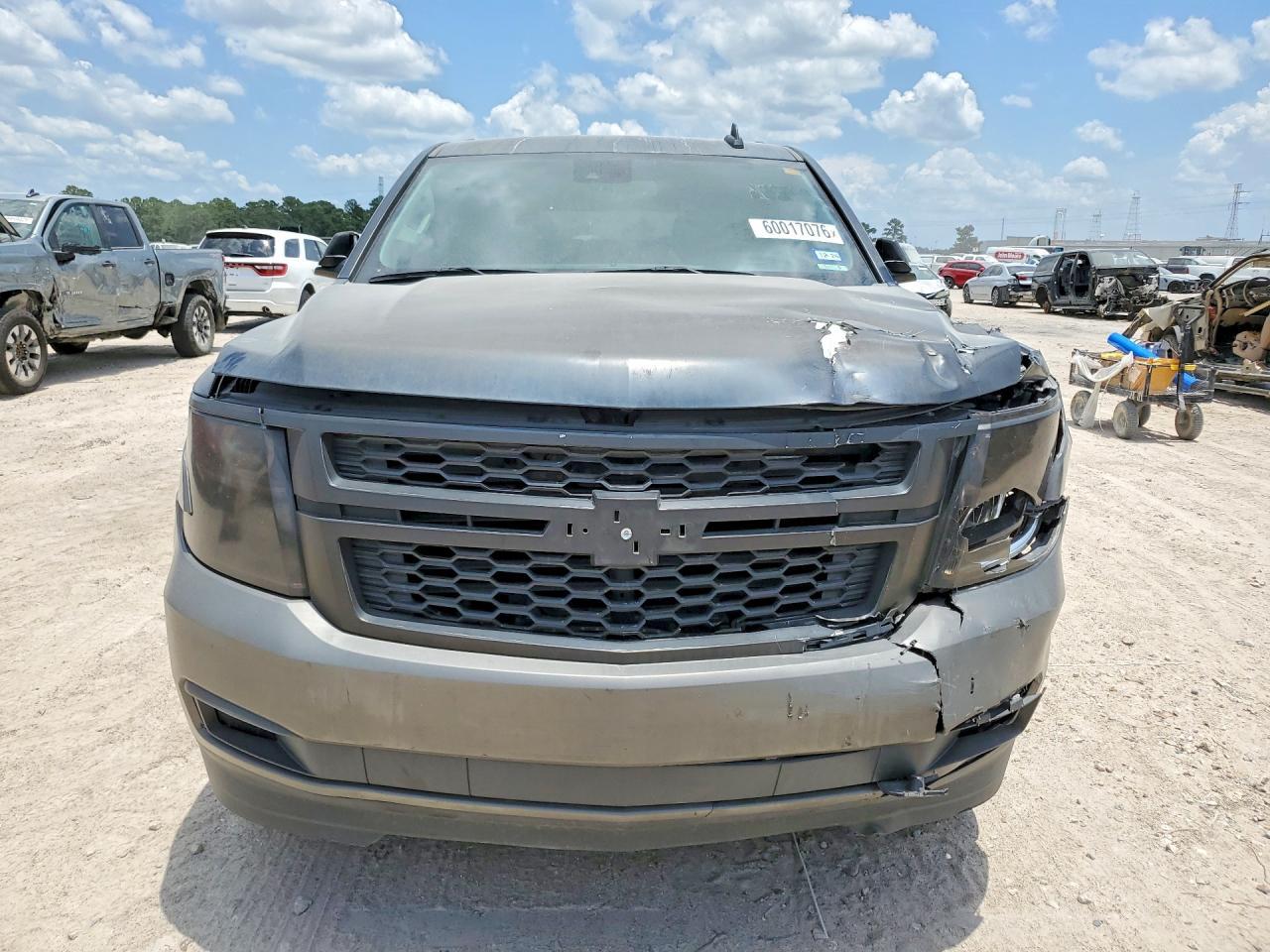 2020 Chevrolet Suburban C1500 Lt - Фото 5