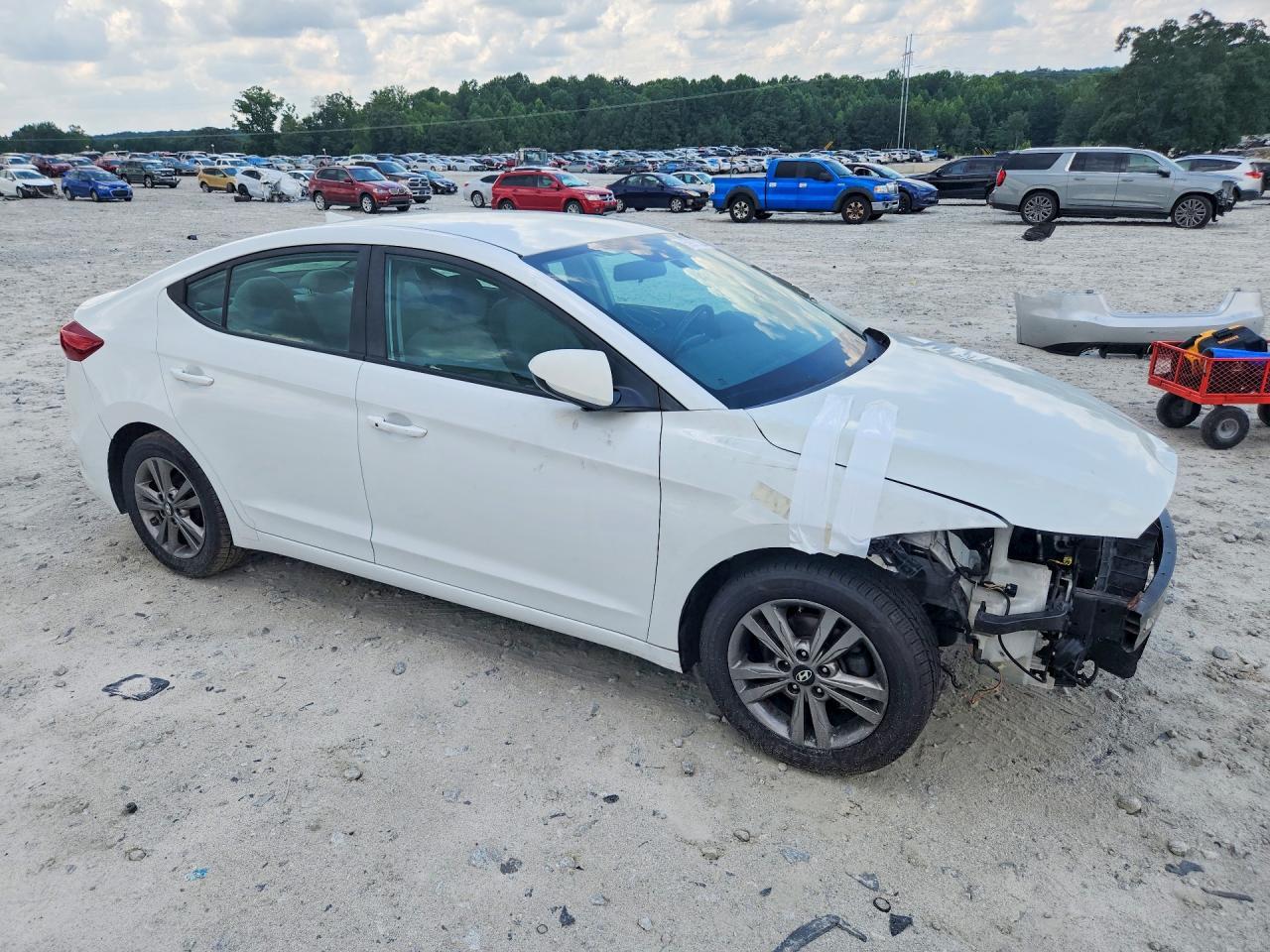 2017 Hyundai Elantra Se - Image 4
