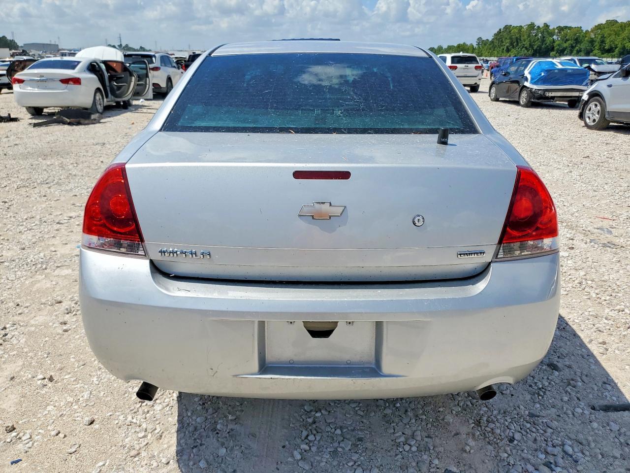 2014 Chevrolet Impala Limited Police - Фото 6