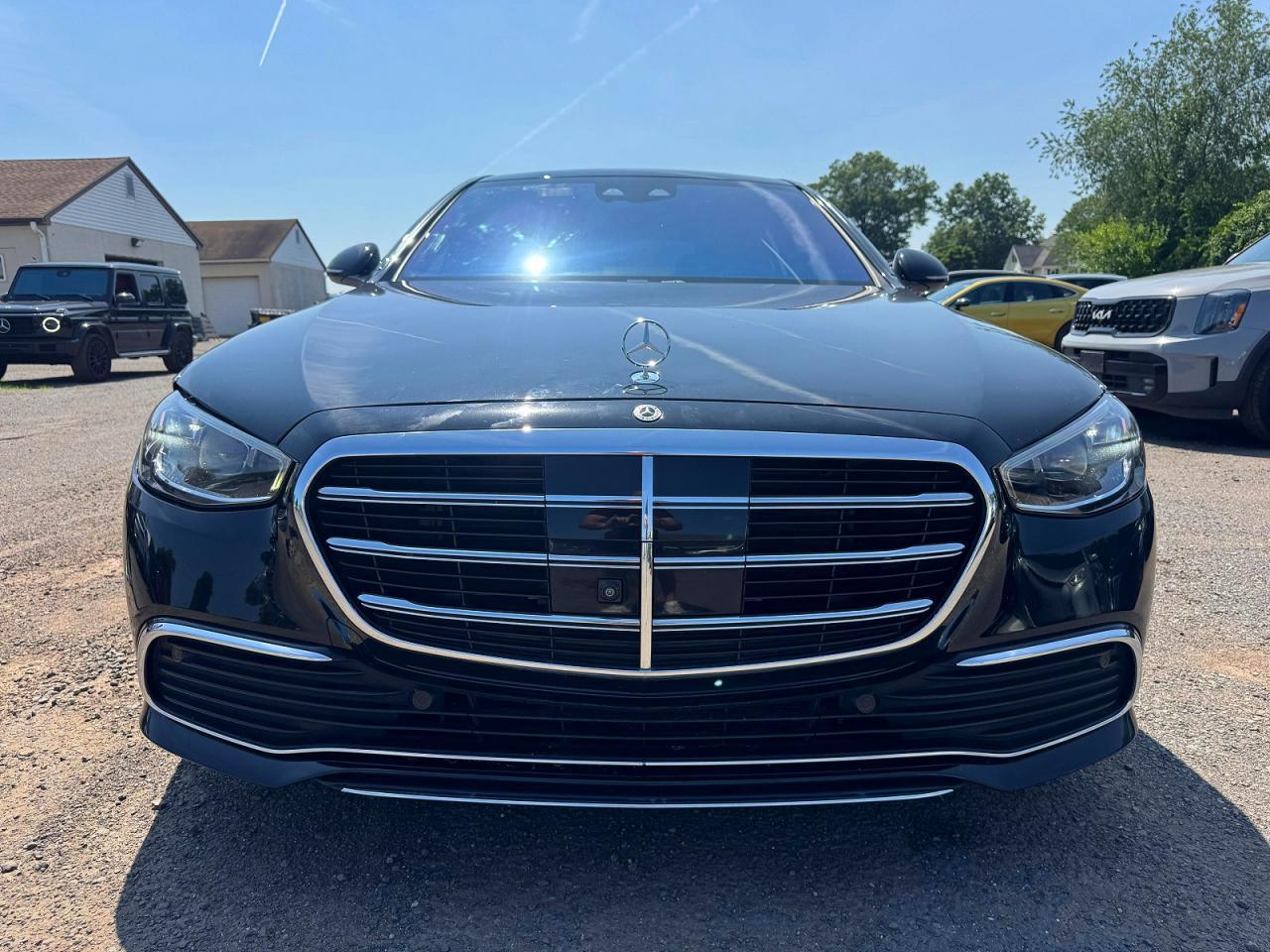 2022 Mercedes-Benz S 500 4Matic - Image 5