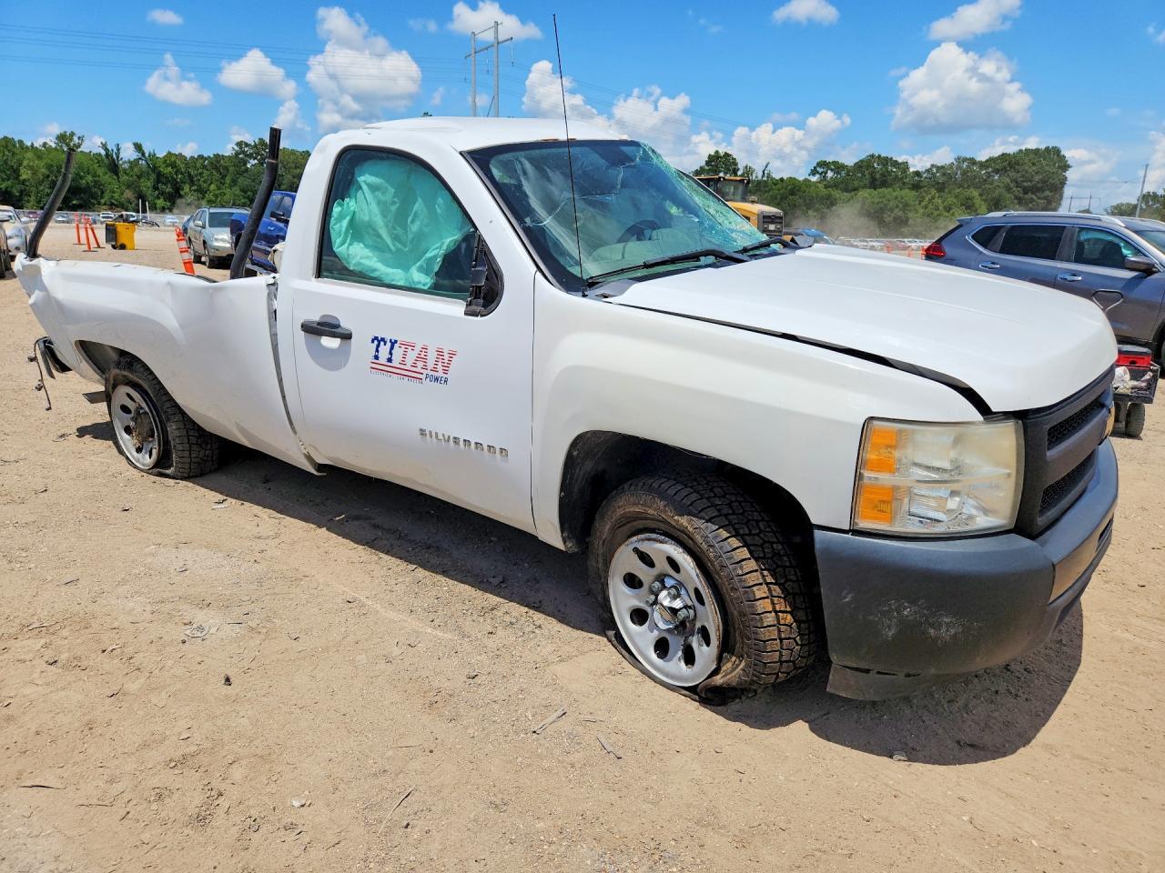 2012 Chevrolet Silverado C1500 - Image 4