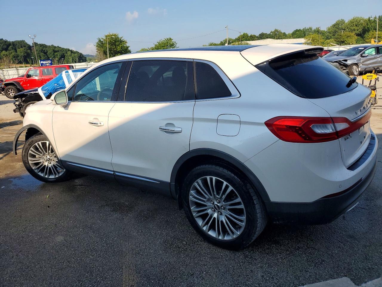 2018 Lincoln Mkx Reserve - Image 2