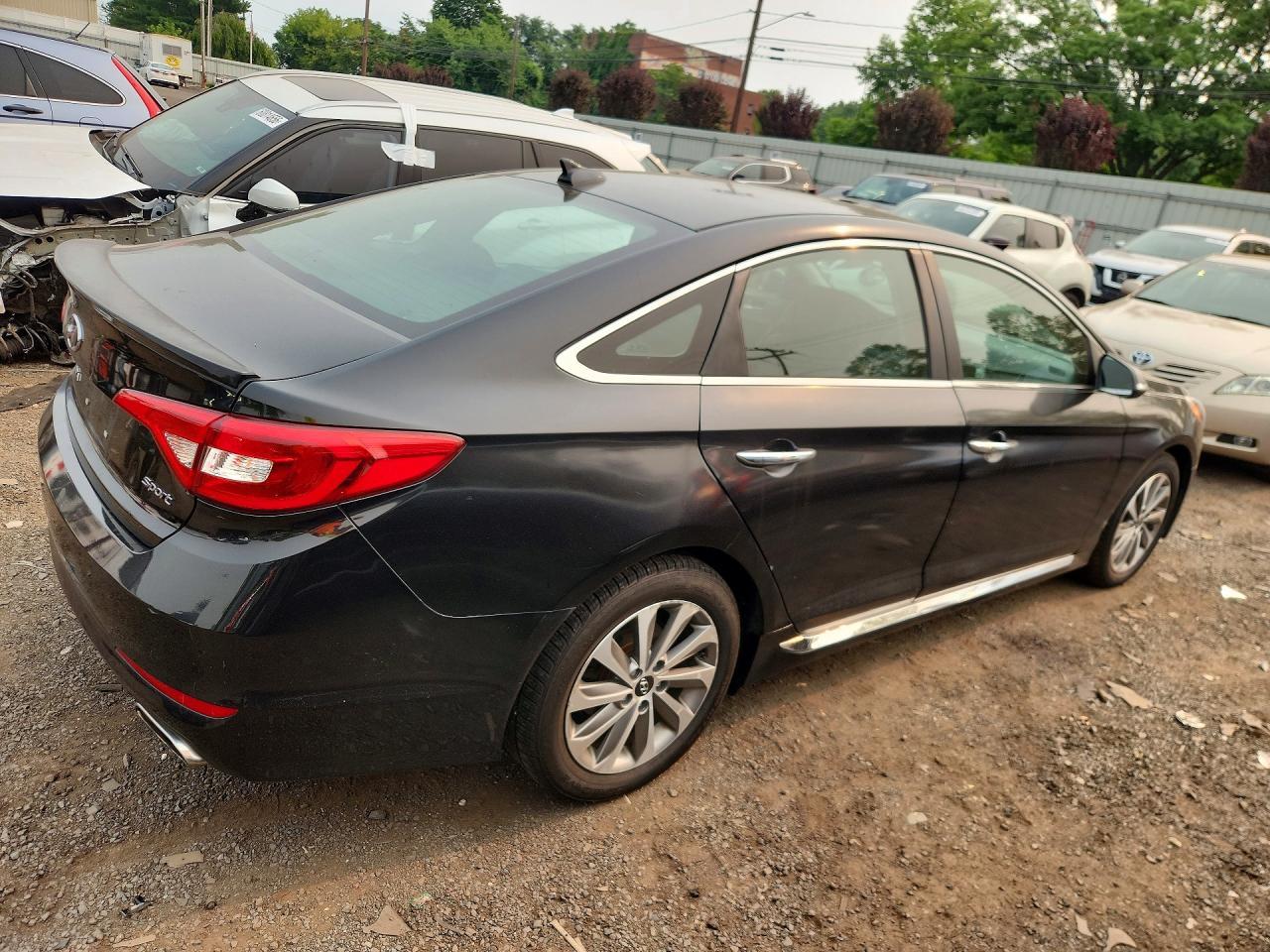 2015 Hyundai Sonata Sport - Фото 3