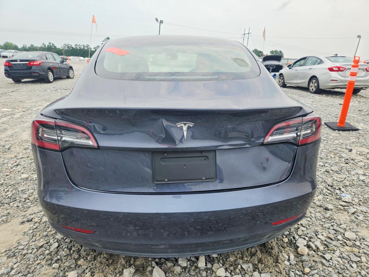 2021 Tesla Model 3 - Image 6