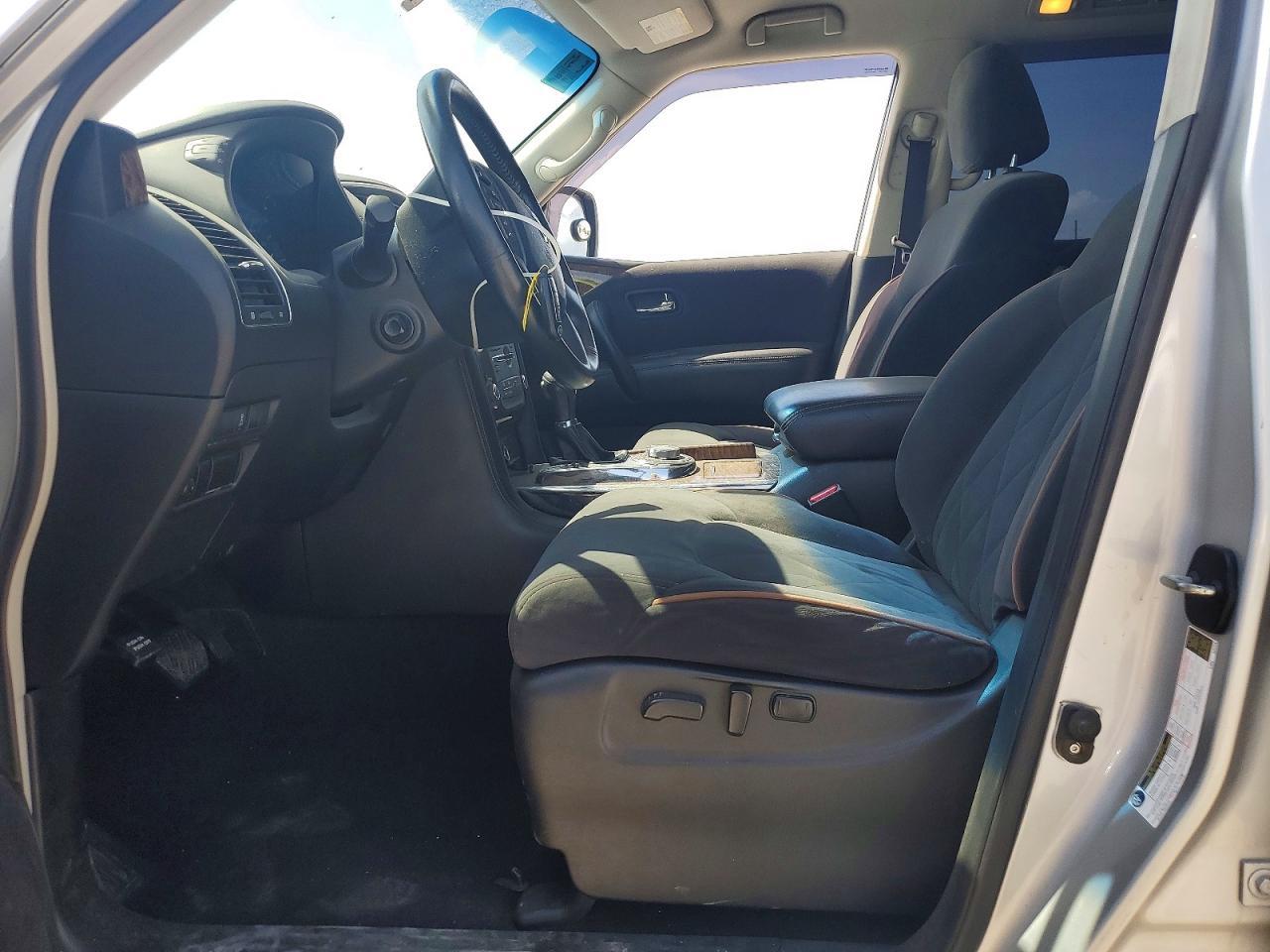 2017 Nissan Armada Sv - Image 7
