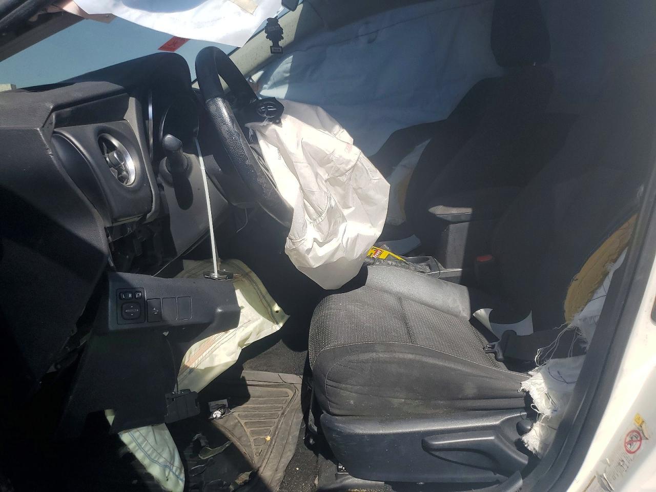 2017 Toyota Corolla Im Base - Image 7
