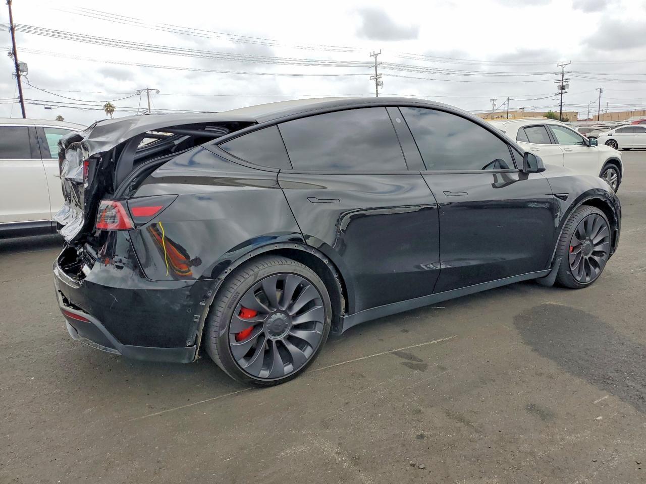 2021 Tesla Model Y - Фото 3