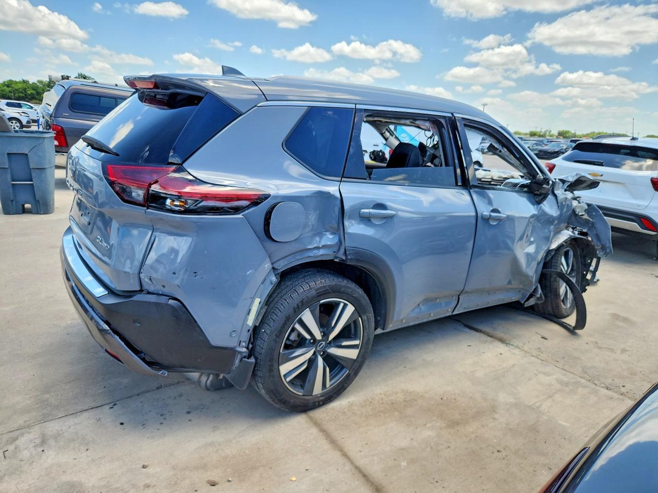 2022 Nissan Rogue Sl - Фото 3