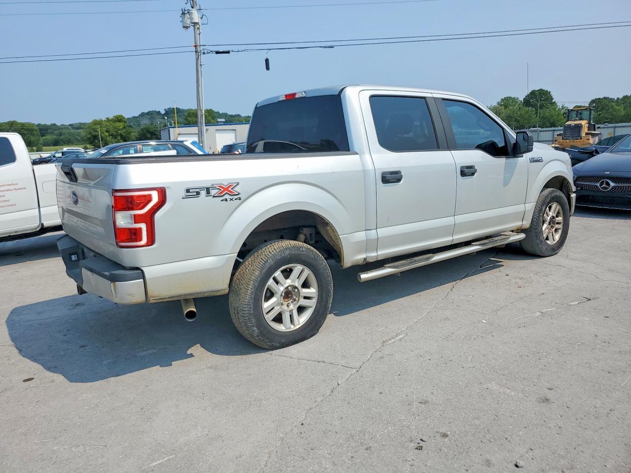 2018 Ford F150 Supercrew - Фото 3