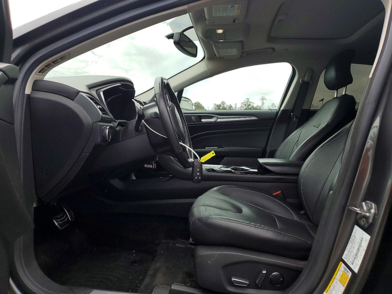 2016 Ford Fusion Titanium Phev - Image 7