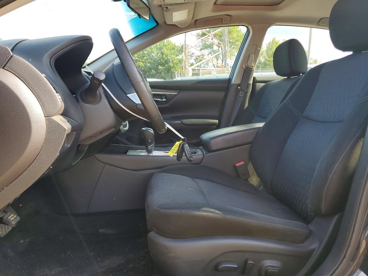 2016 Nissan Altima 2.5 - Image 7