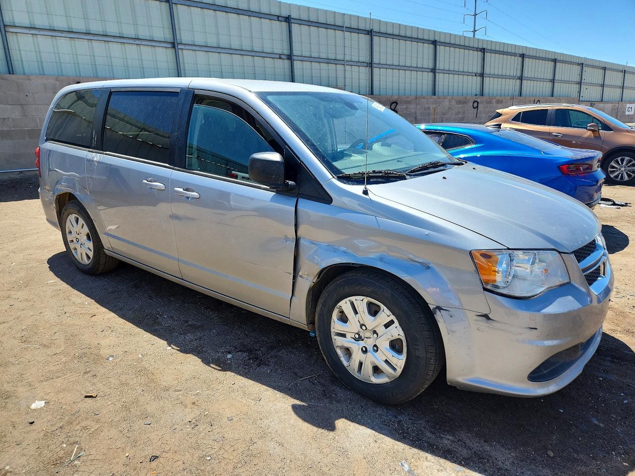 2018 Dodge Grand Caravan Se - Фото 4