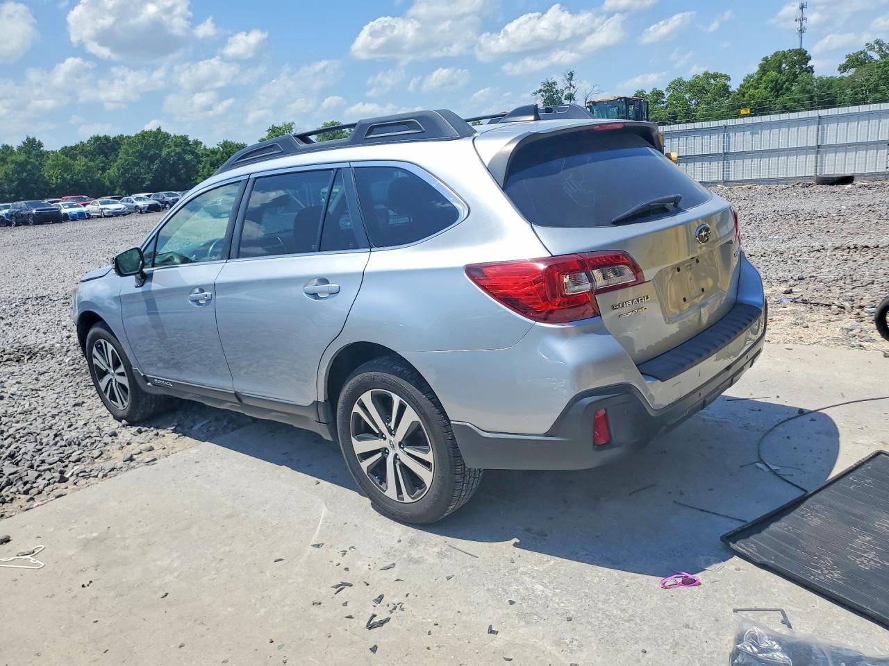 2019 Subaru Outback 2.5I Limited - Фото 2