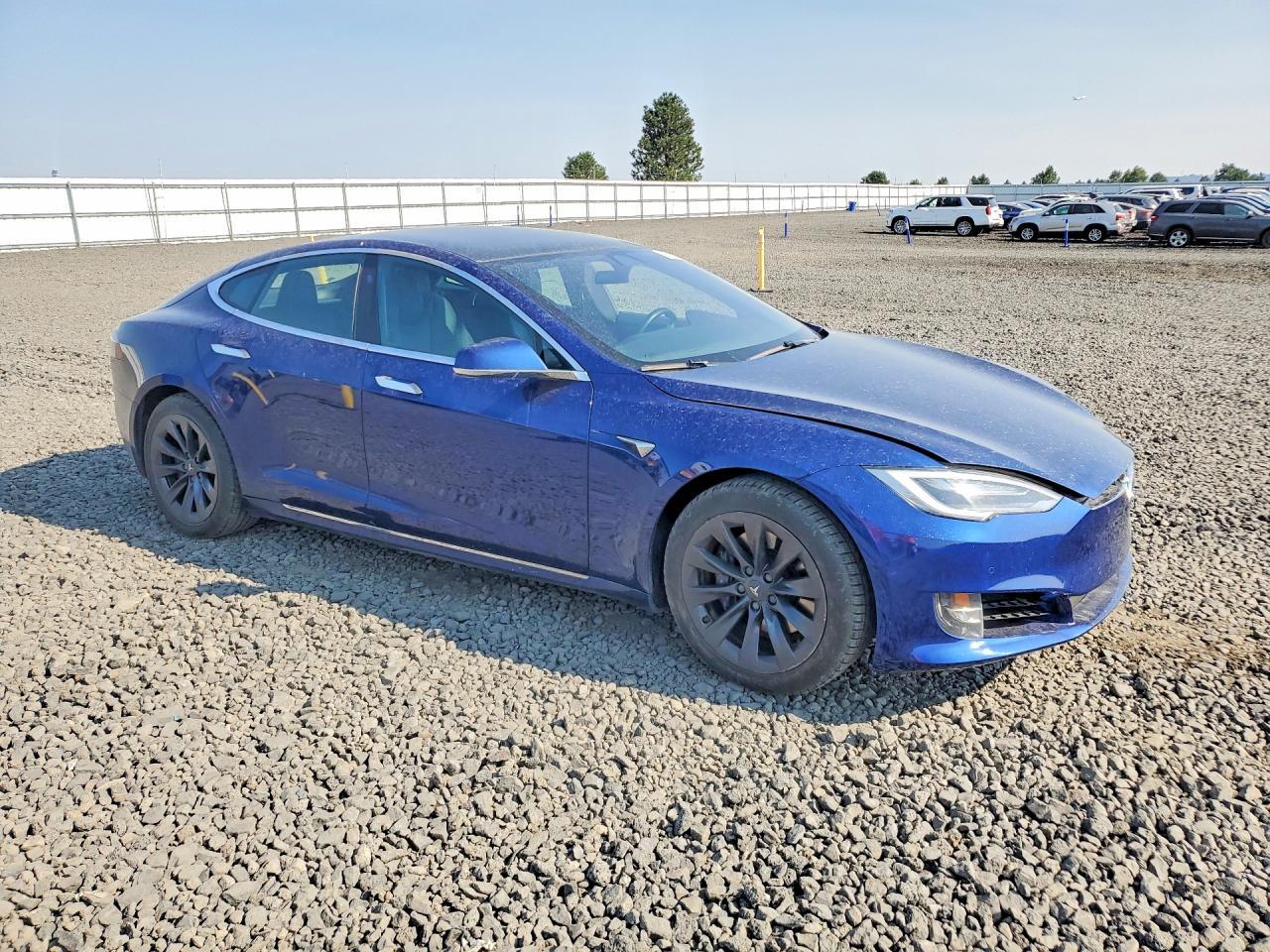 2020 Tesla Model S - Фото 4