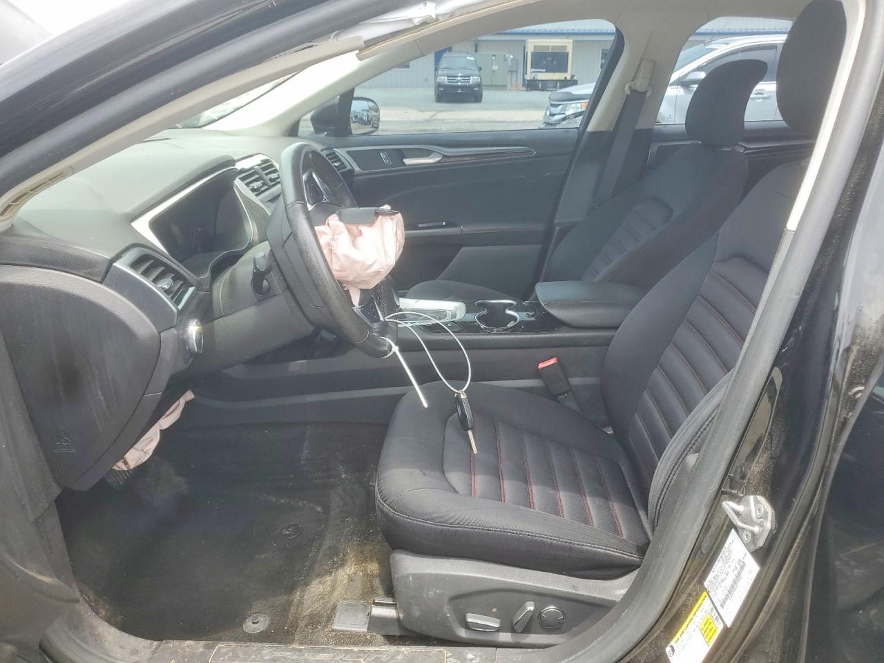 2016 Ford Fusion Se - Image 7