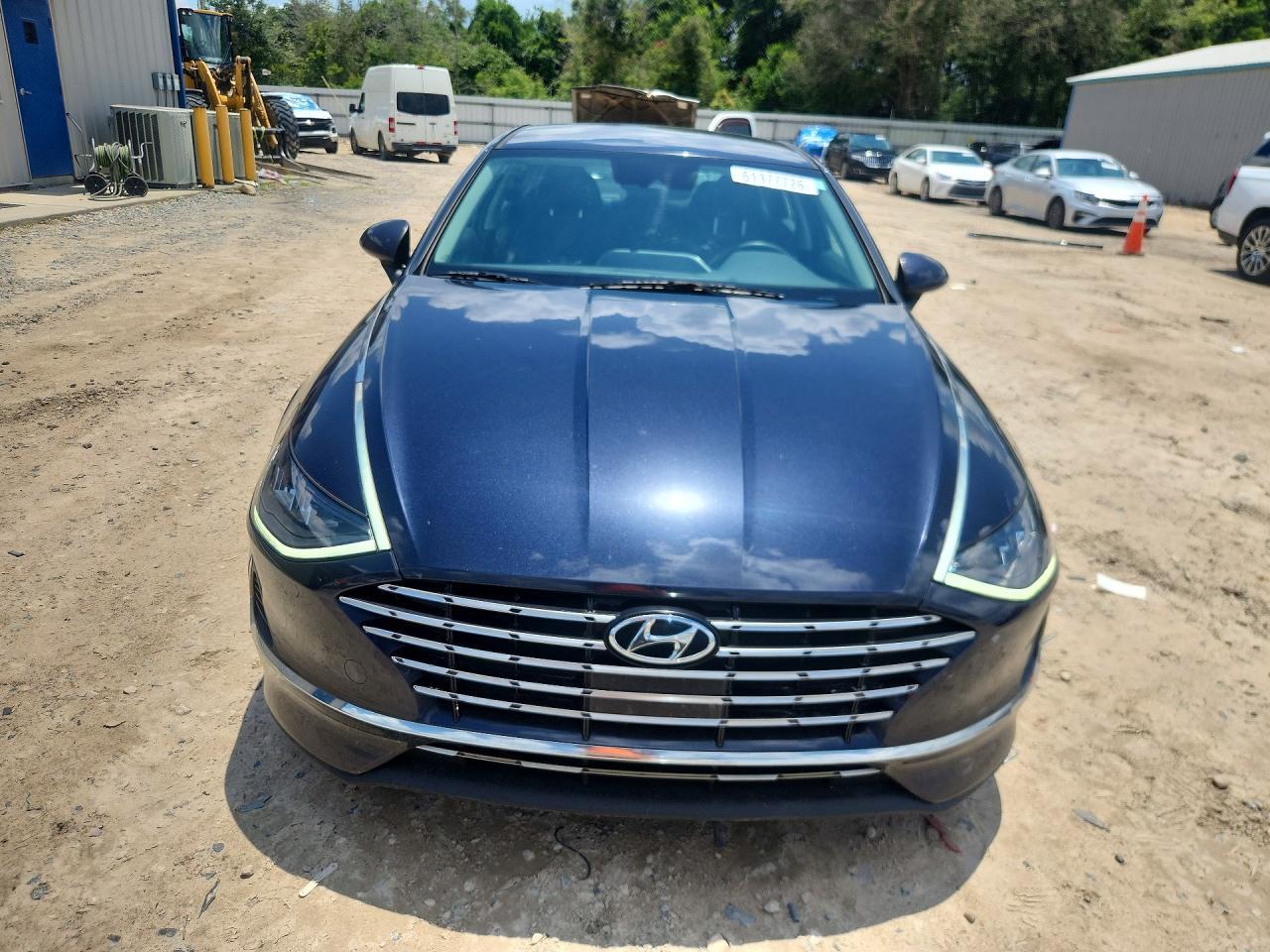 2022 Hyundai Sonata Hybrid Blue - Image 5