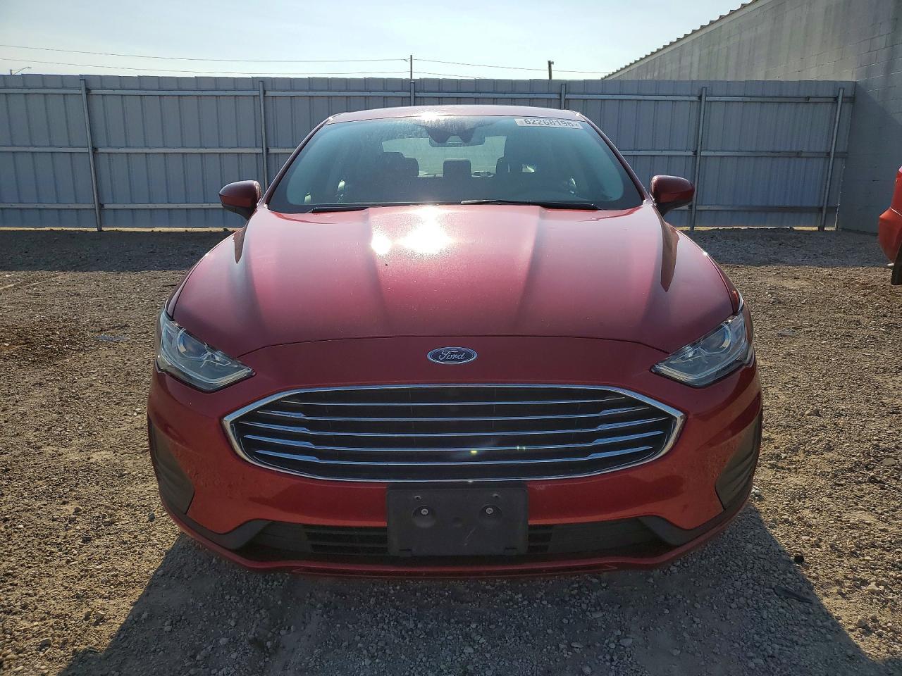 2020 Ford Fusion Se - Фото 5