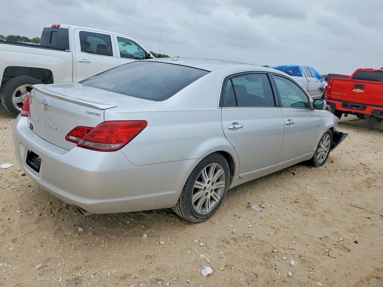 2009 Toyota Avalon Limited - Фото 3