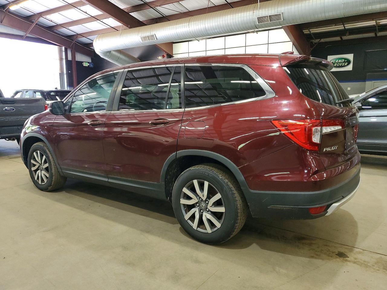 2020 Honda Pilot Ex - Image 2