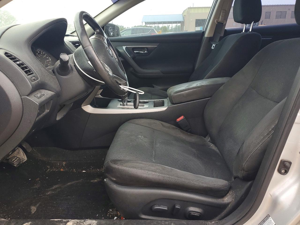 2015 Nissan Altima 2.5 Sv - Image 7