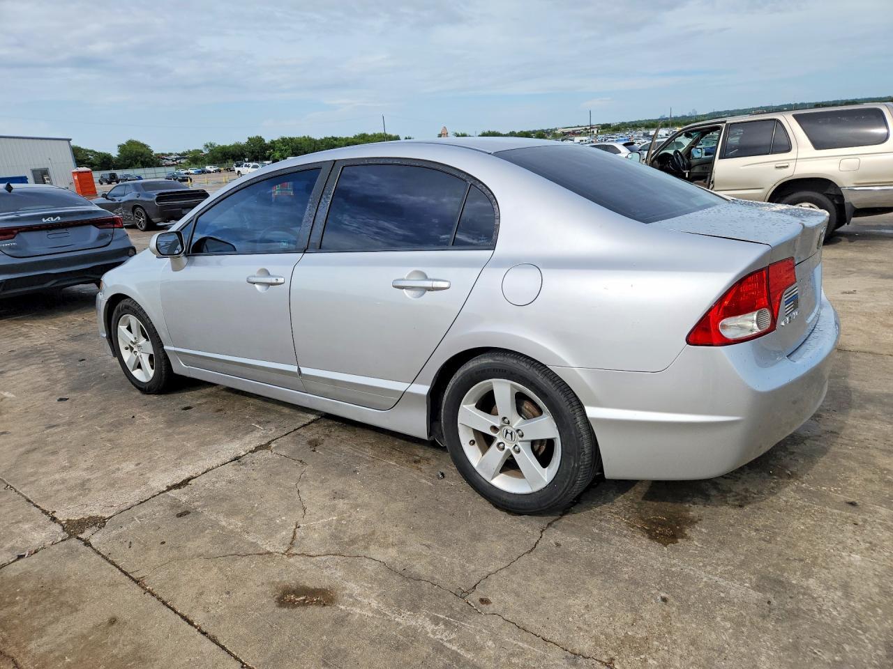2011 Honda Civic Lx - Фото 2