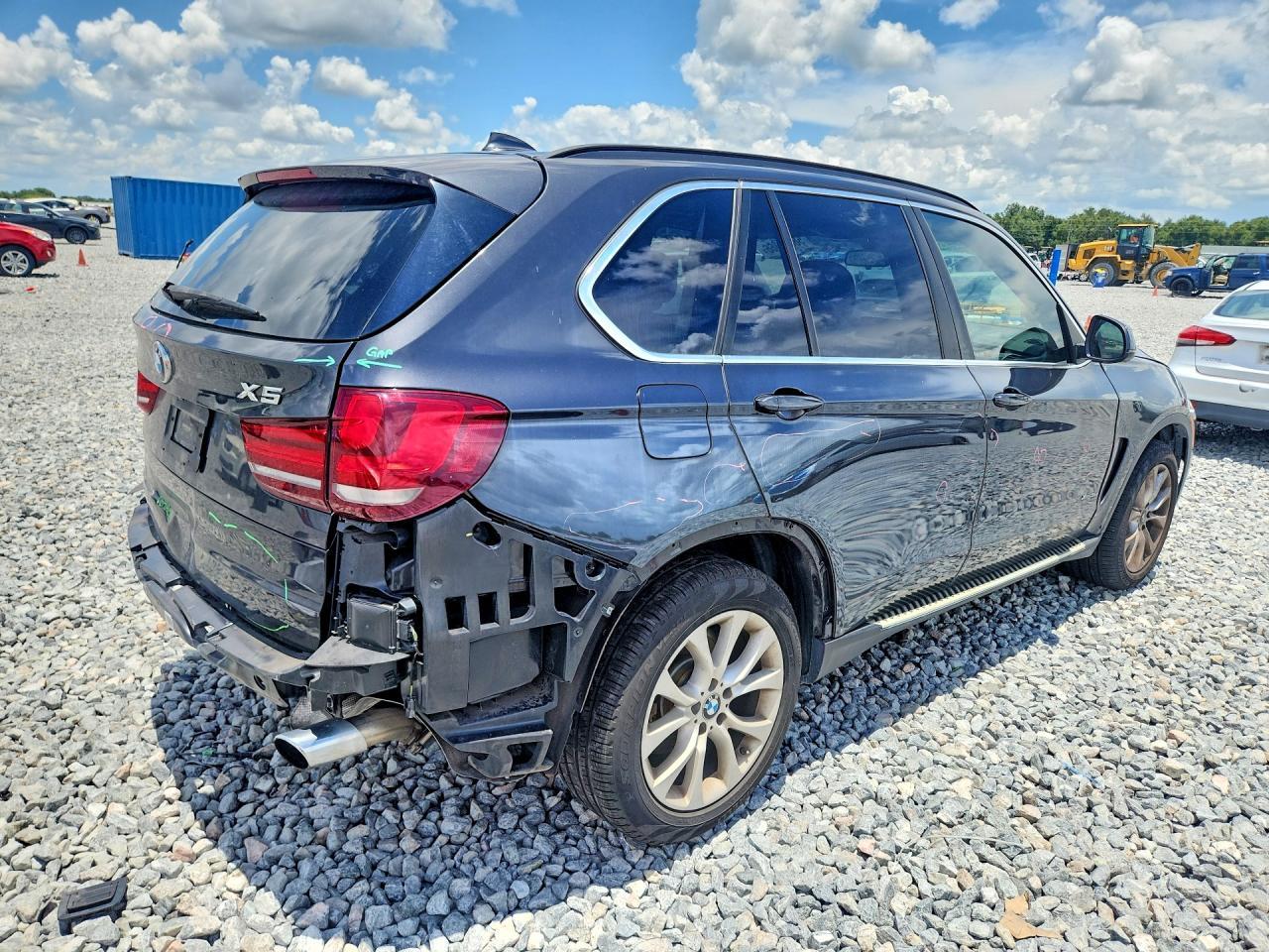 2016 BMW X5 xDrive35I - Image 3