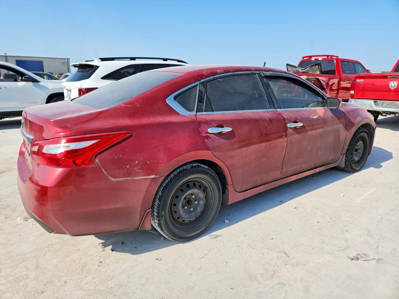 2016 Nissan Altima 2.5 S - Image 3