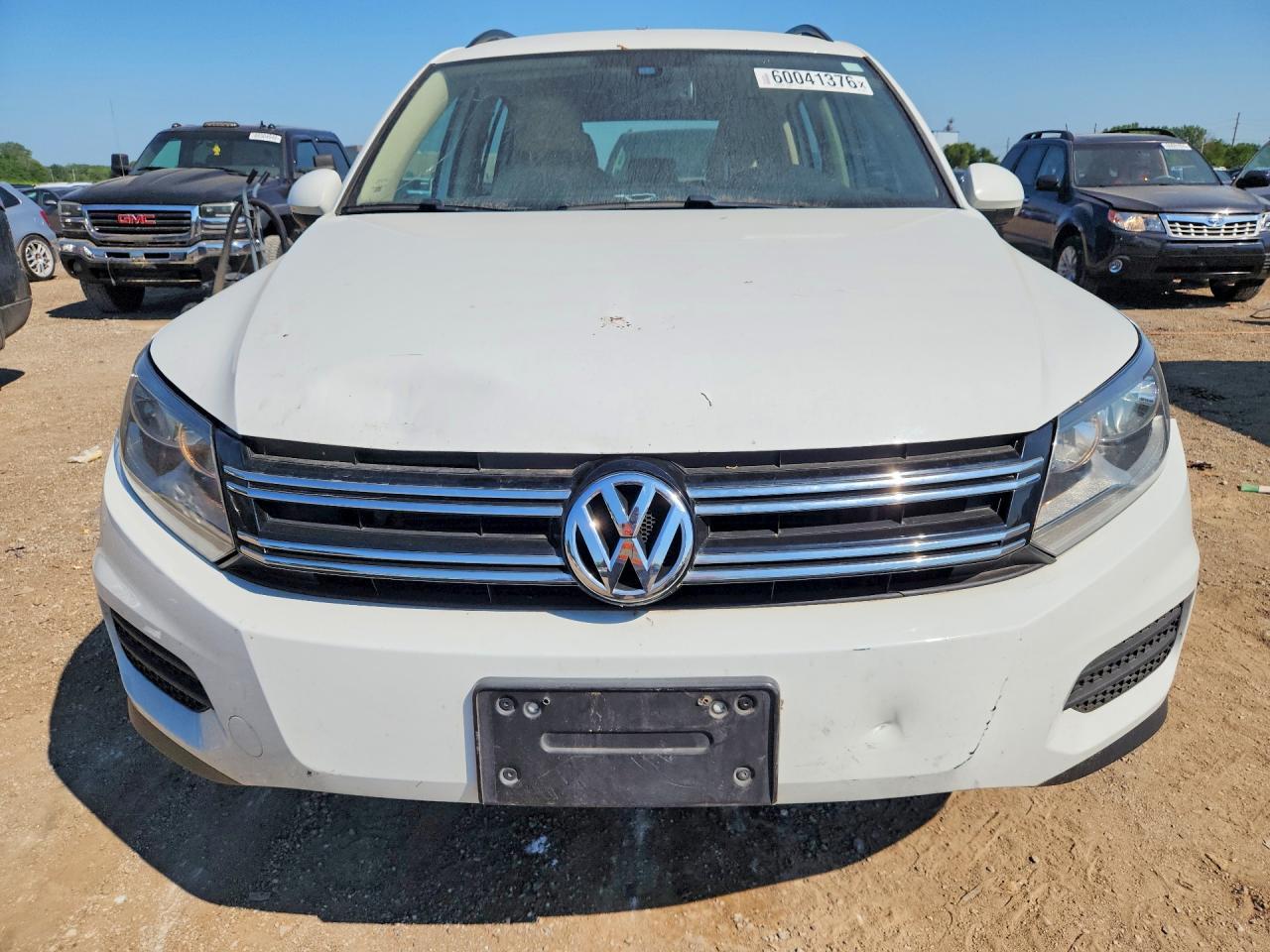 2017 Volkswagen Tiguan S - Image 5