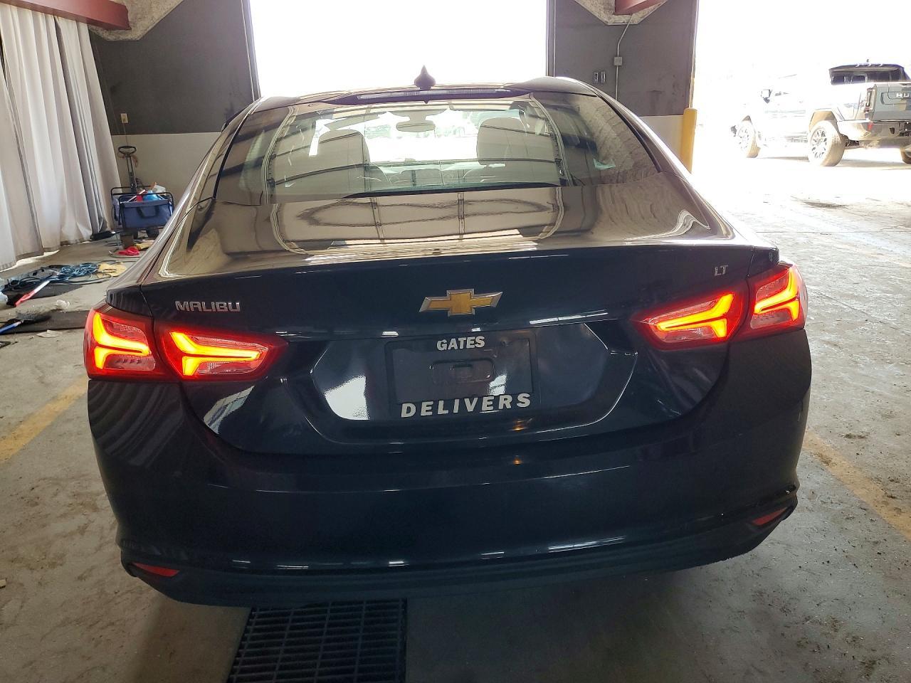 2020 Chevrolet Malibu Lt - Image 6