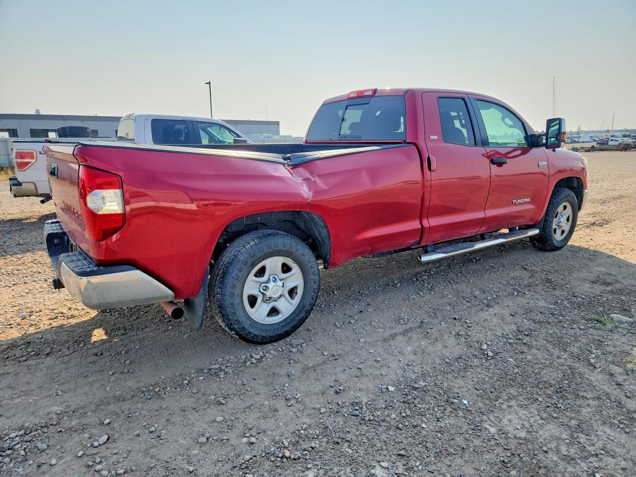 2018 Toyota Tundra Sr5 - Image 3