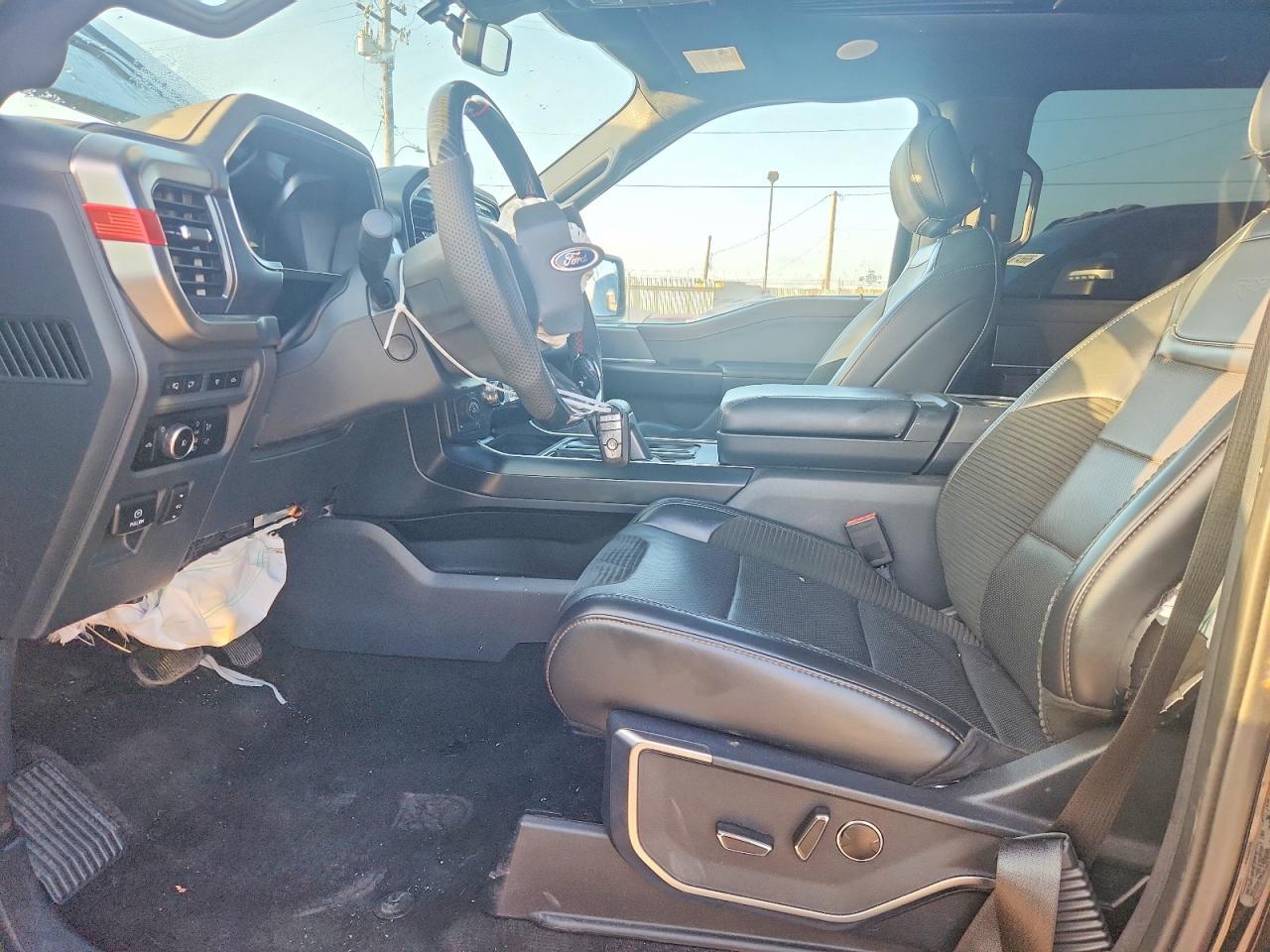 2023 Ford F150 Raptor - Image 7
