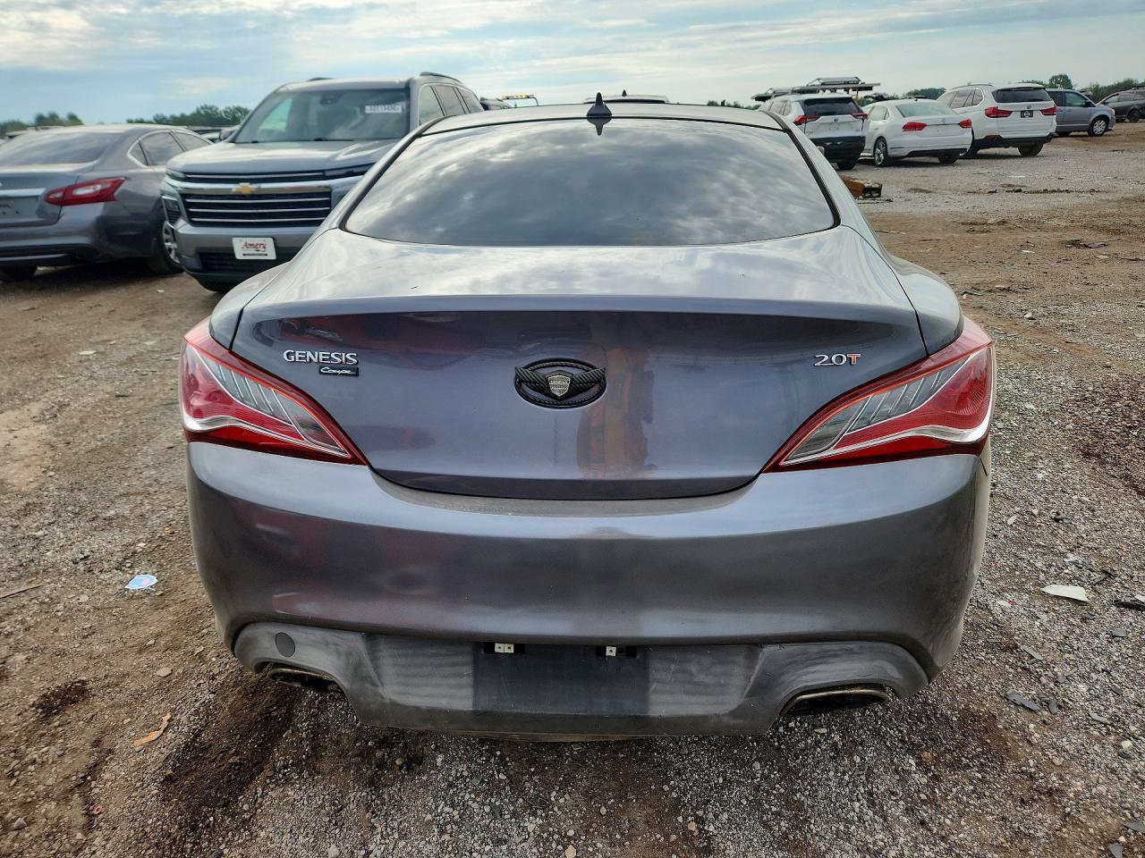 2013 Hyundai Genesis Coupe 2.0T Premium - Image 6