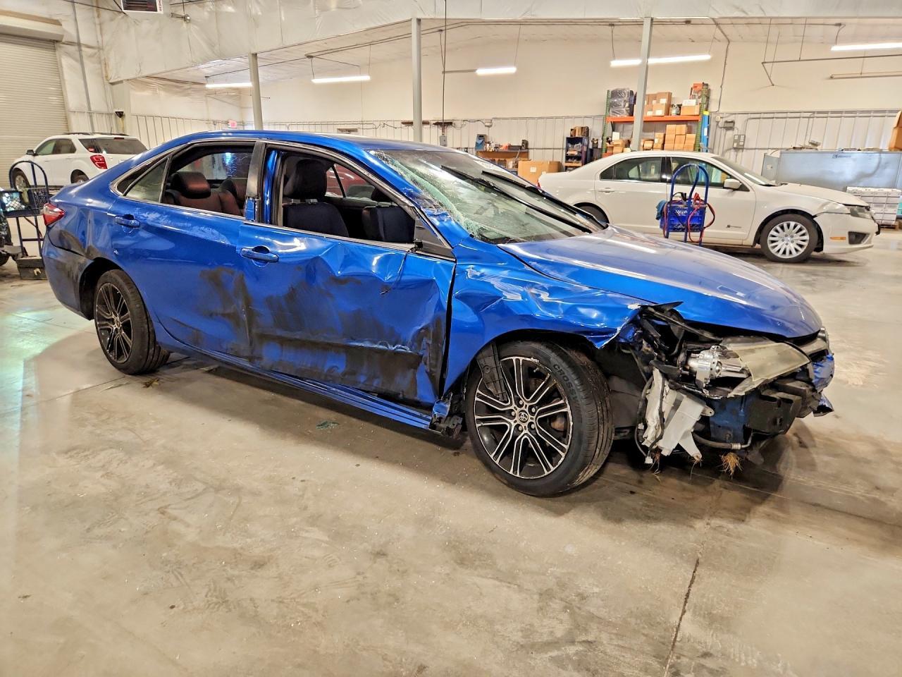 2016 Toyota Camry Special Edition - Фото 4