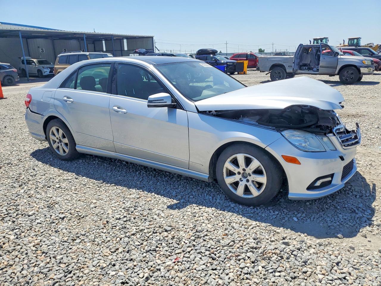 2011 Mercedes-Benz E 350 4Matic - Фото 4