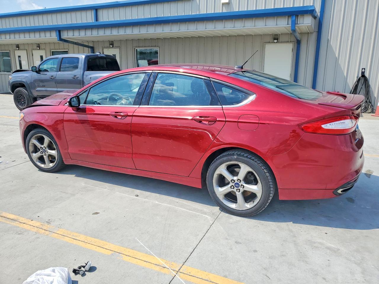 2016 Ford Fusion Se - Фото 2