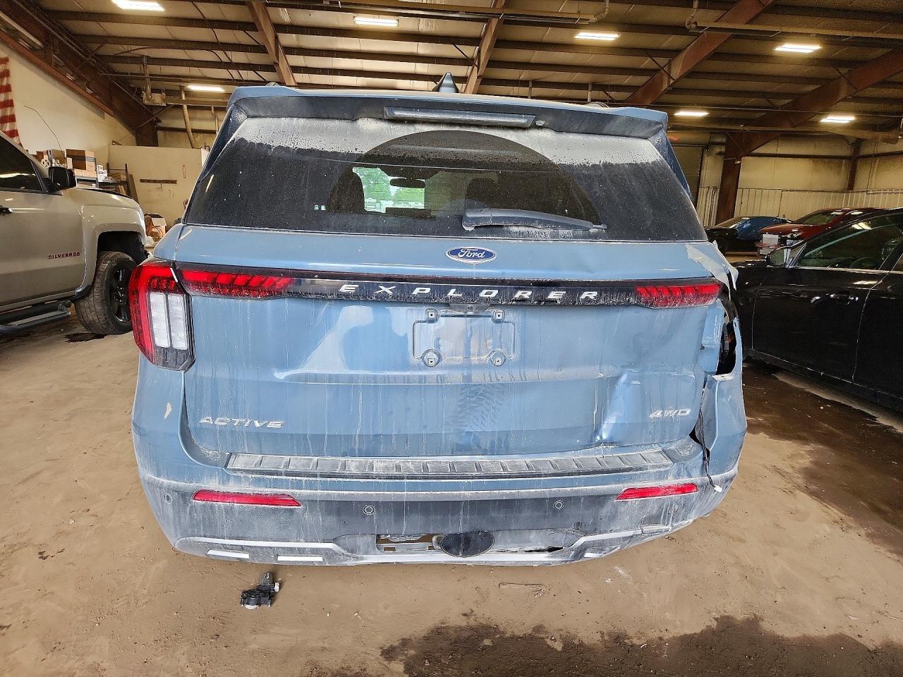2026 Ford Explorer Active - Фото 6