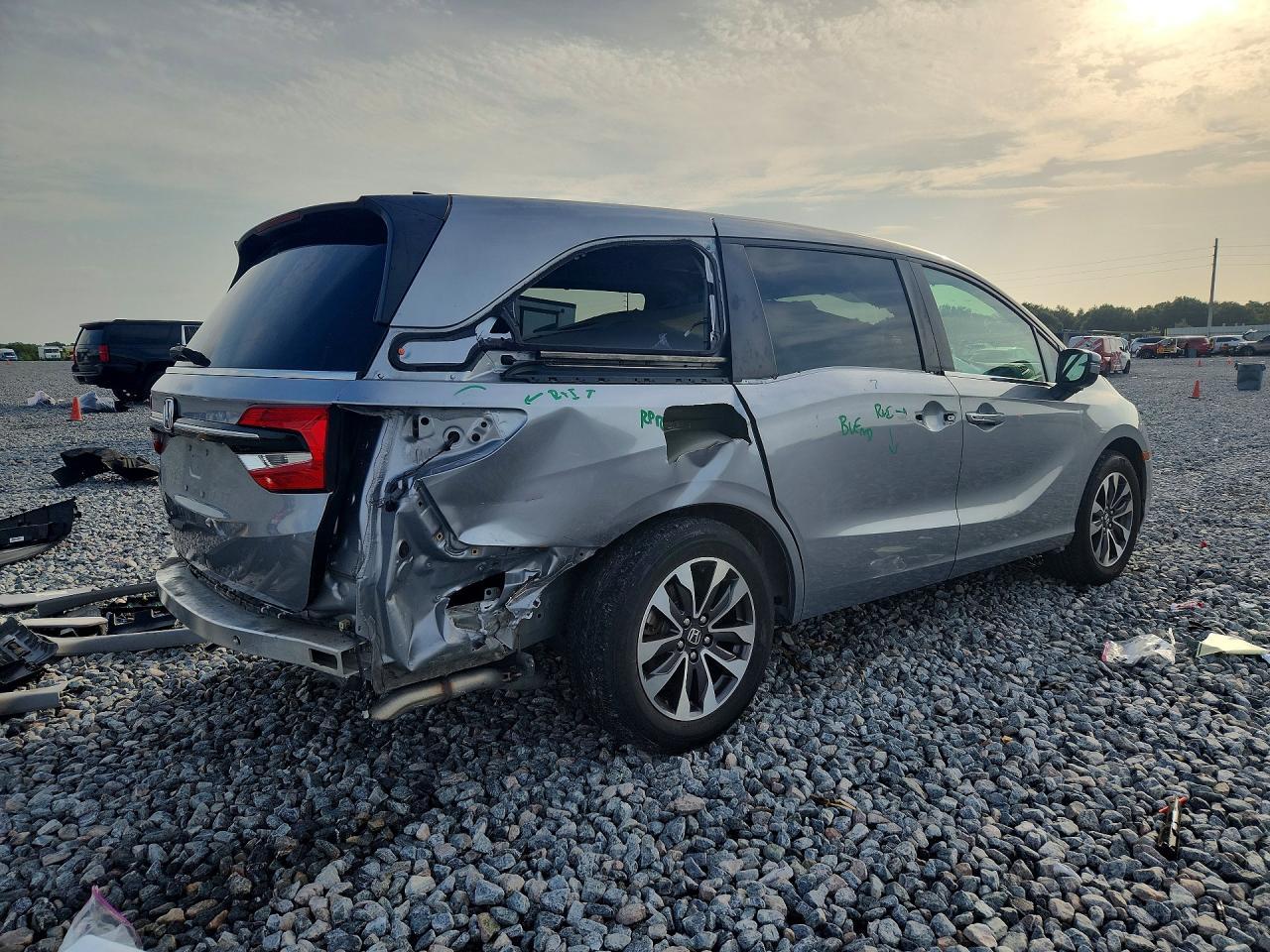 2022 Honda Odyssey Exl - Фото 3