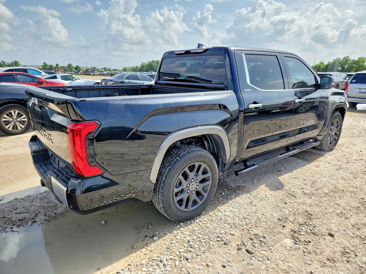 2022 Toyota Tundra Crewmax Limited - Фото 3