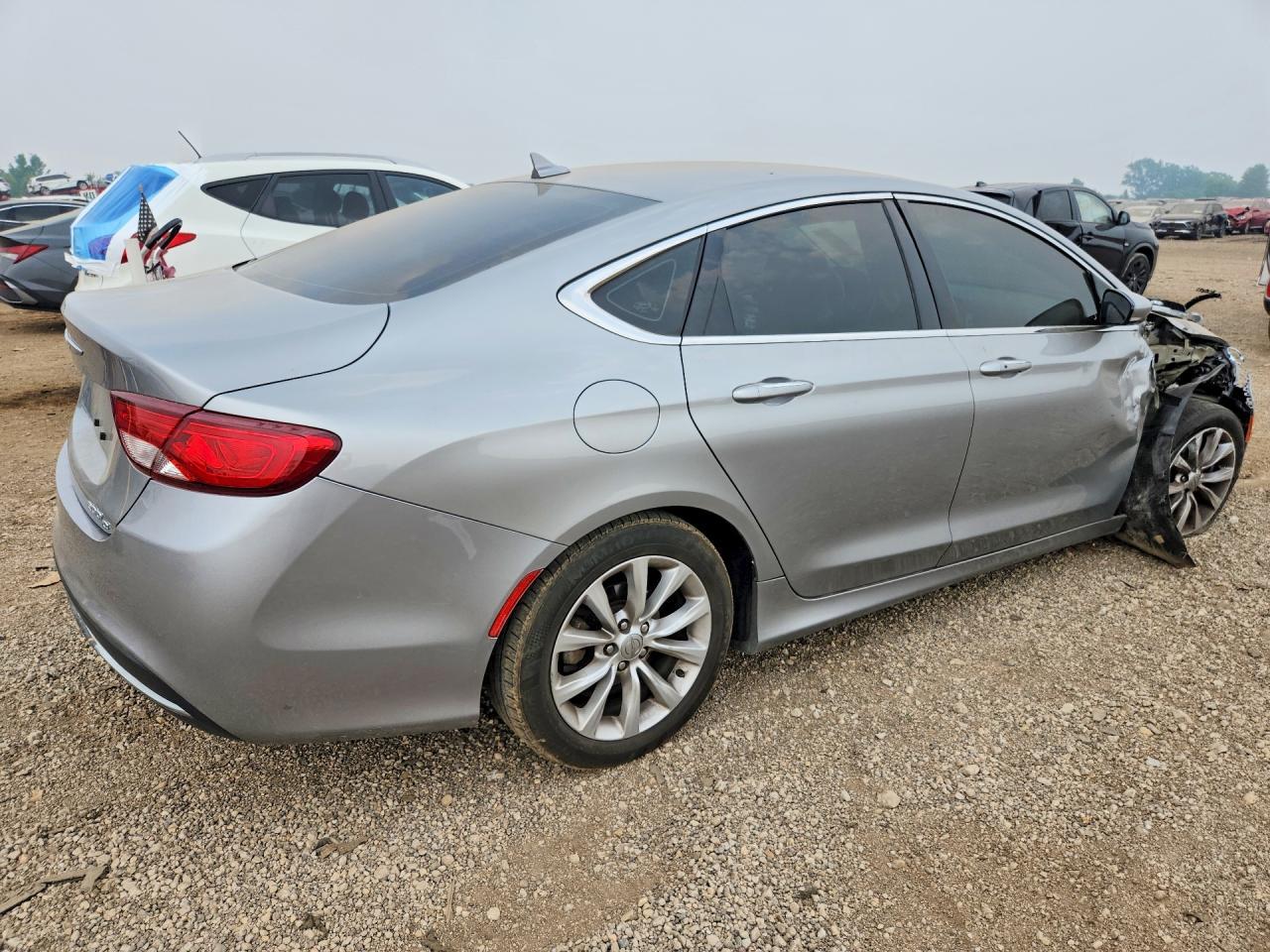 2016 Chrysler 200 C - Фото 3