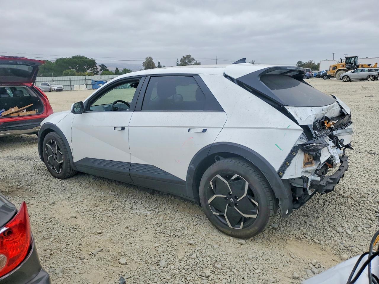 2024 Hyundai Ioniq 5 Sel - Image 2