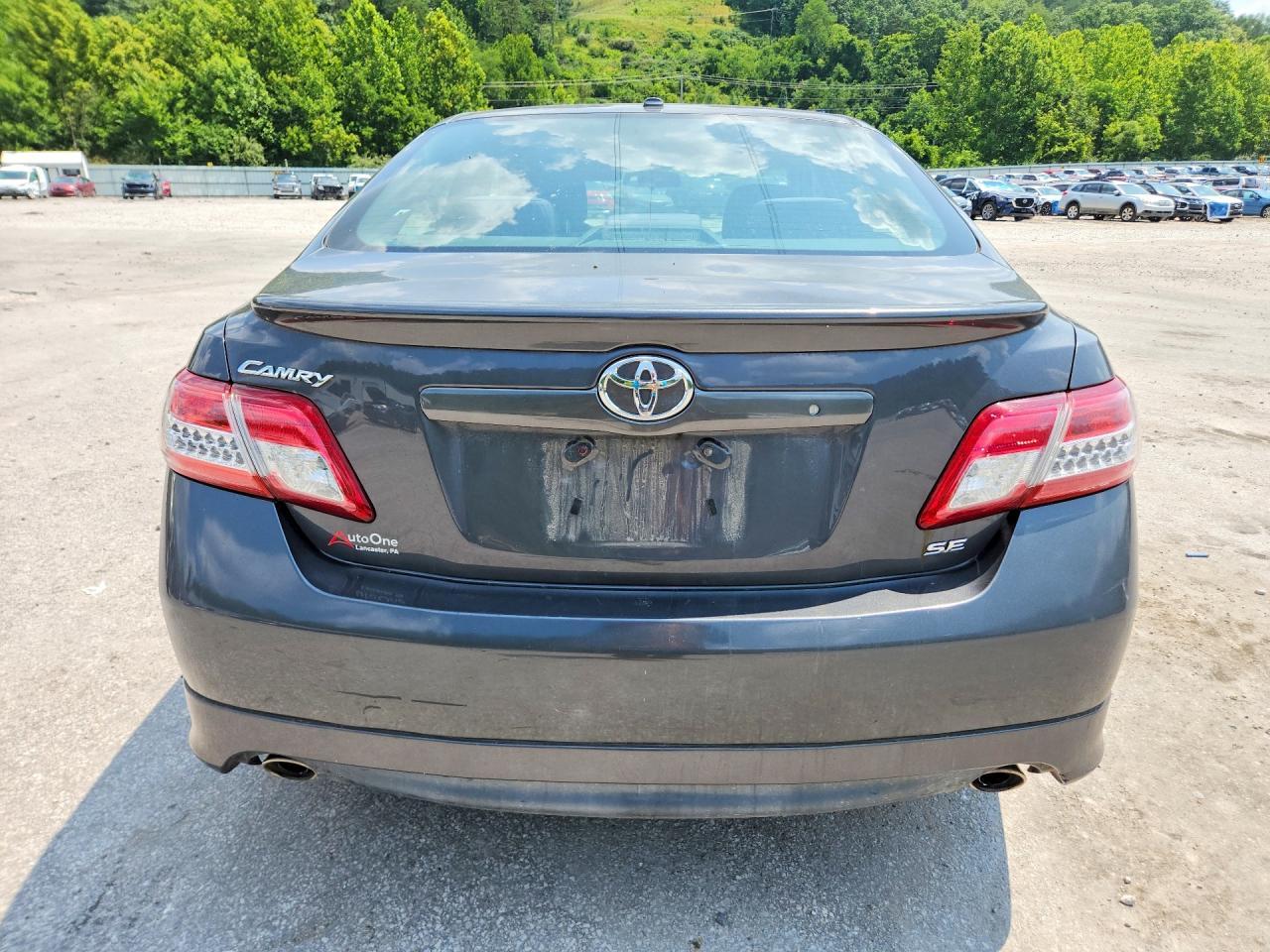 2011 Toyota Camry Se - Фото 6