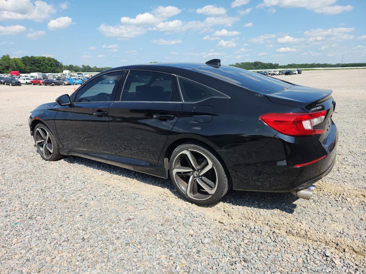 2018 Honda Accord Ex - Image 2