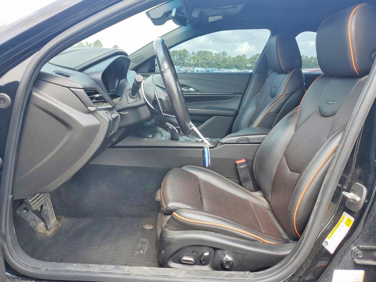 2022 Cadillac Ct4-V - Фото 7