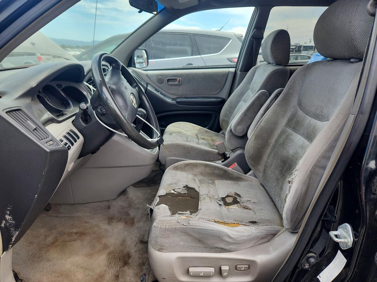 2001 Toyota Highlander Base - Фото 7