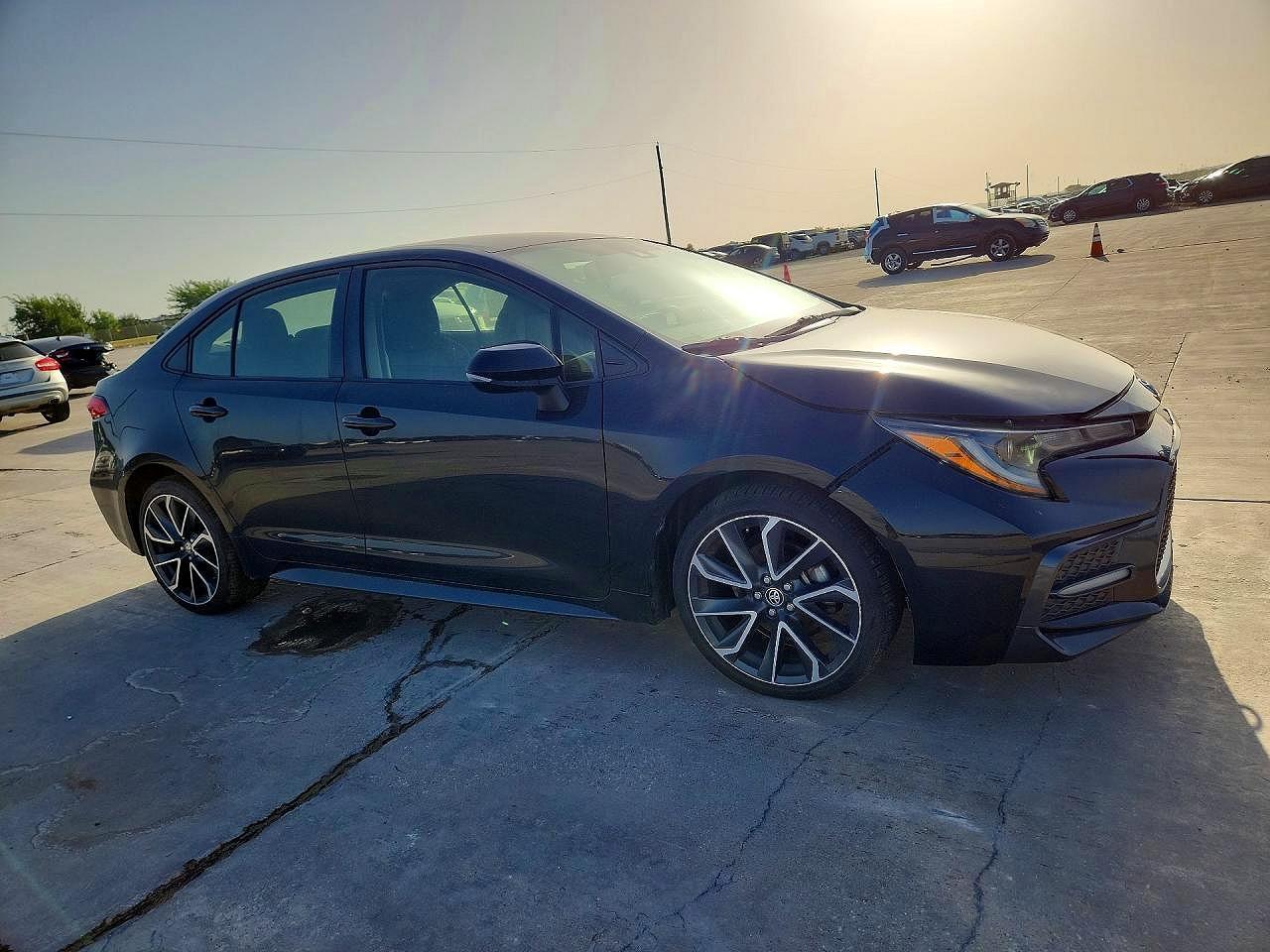 2021 Toyota Corolla Se - Image 4