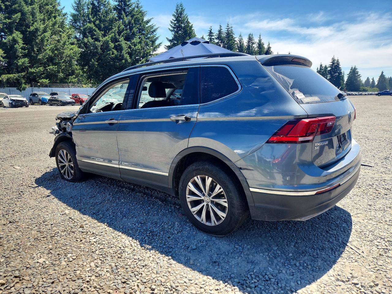 2018 Volkswagen Tiguan Se - Фото 2