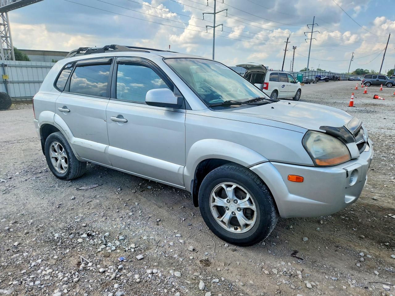 2009 Hyundai Tucson Limited I4 - Image 4