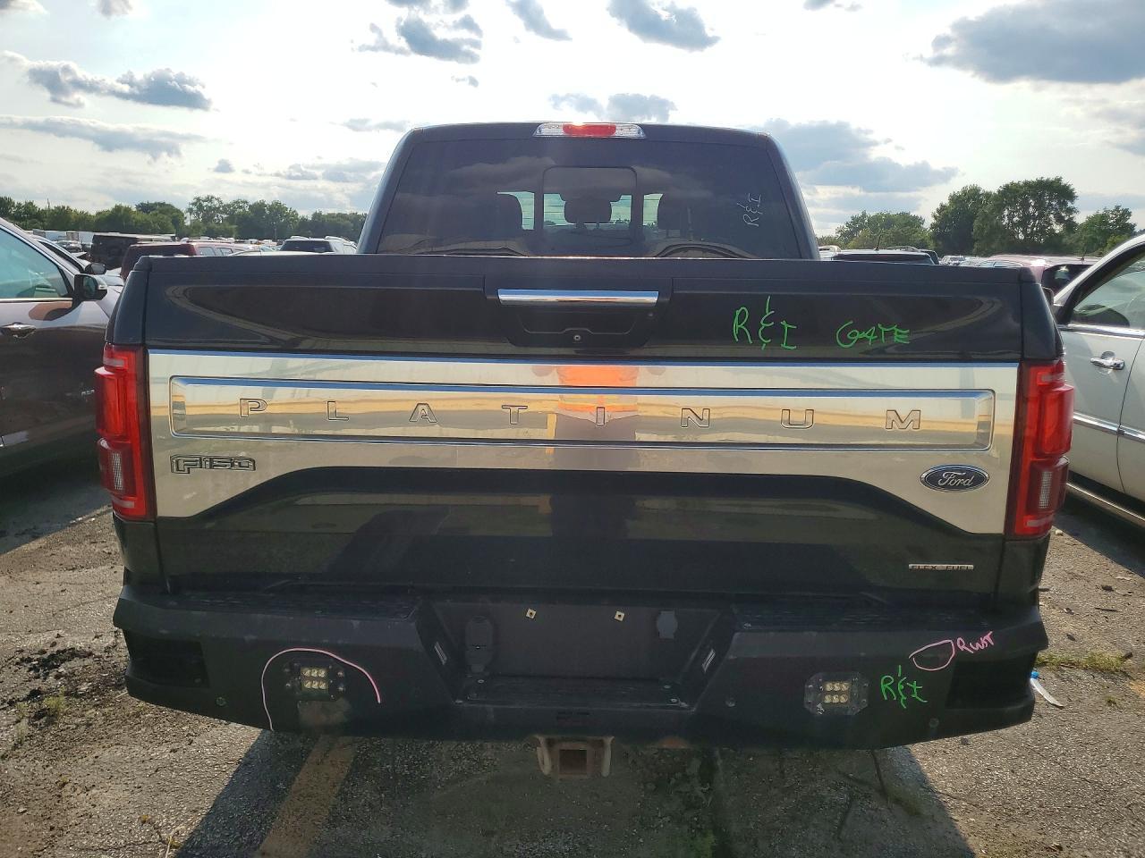 2015 Ford F150 Supercrew - Image 6