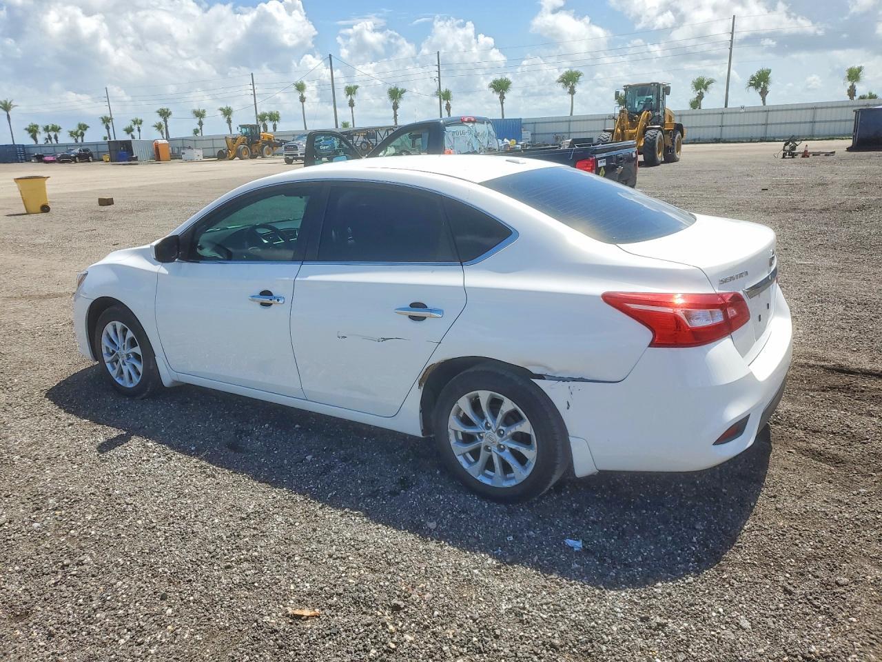 2019 Nissan Sentra Sv - Фото 2