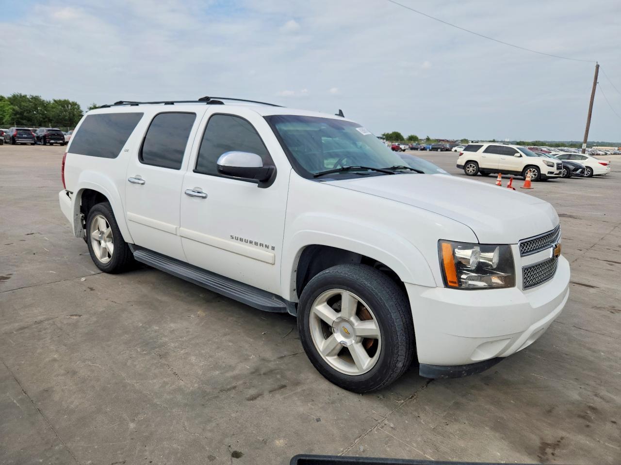 2007 Chevrolet Suburban C1500 - Фото 4